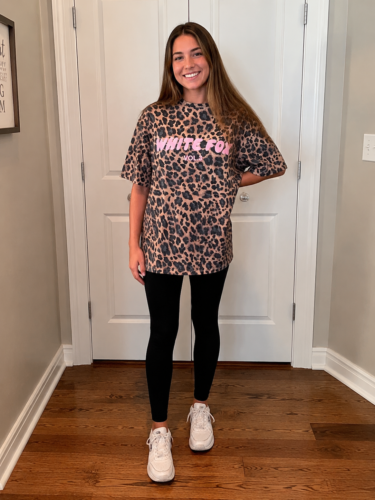 White Fox Women's Leopard Pattern Design Personalized Short Sleeve photo review