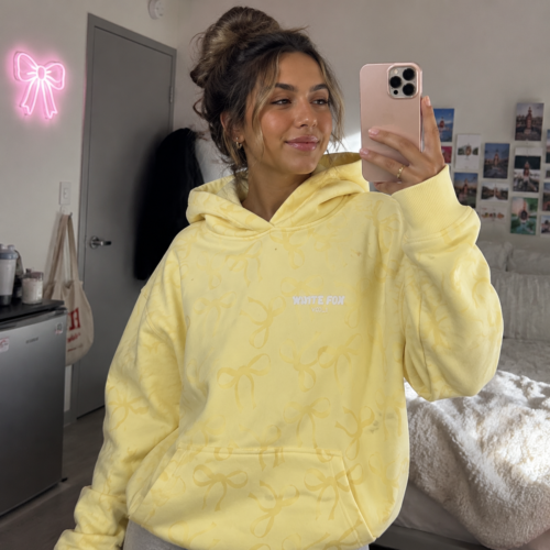 Click to view full screen Pink Bow Oversized Hoodie – Soft Cozy Streetwear for Women photo review